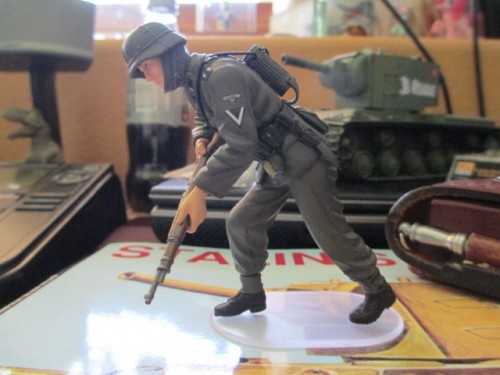 Jnewboy sends some Infantry Support for the Wehrmacht's largest recon vehicle.