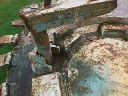 Obviously the hatch itself is missing - but note the additional tab to the pivot guard.jpg