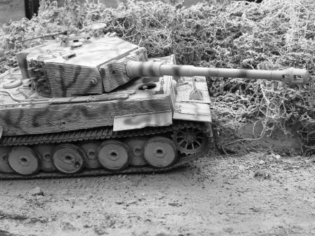 A black and white close-up shows the zimmerit to good effect.jpg