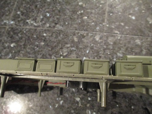 Extra care is needed to avoid slicing up the ammo cans if they are meant to be used as detail bits.