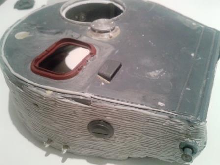 As with the hull roof thin sausages of putty were rolled out and laid into the groove.jpg