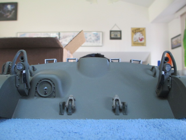 Filed and sanded down, the HL leds look almost like regular headlights