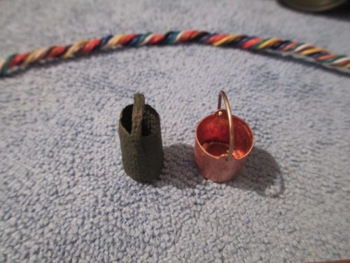 two buckets, one fabric for the Pershing and one copper for a future tank build as well as the eight pin cable for the tank