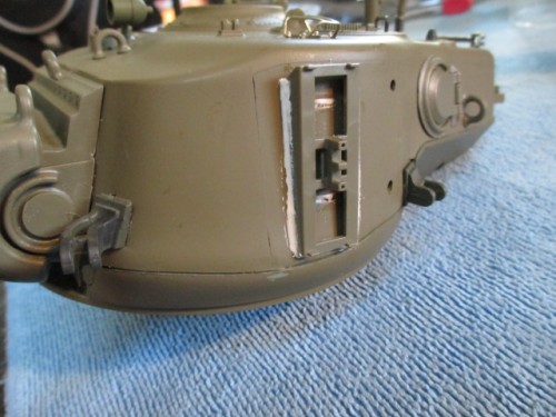Old HL engine crane lift mounts repurposed onto the new turret.  The Glue Monkey was fierce but the round was won.