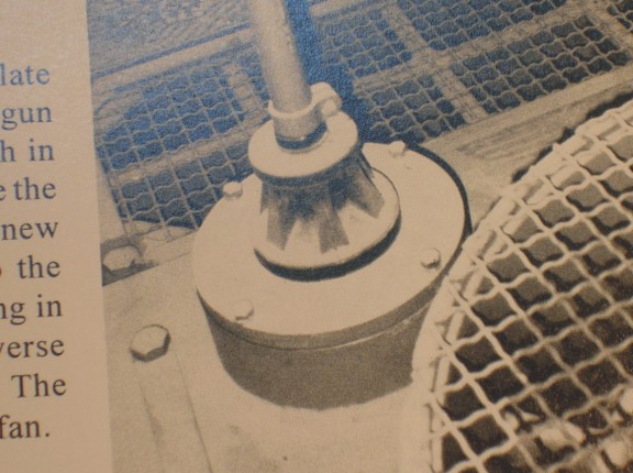 antenna mount 1.jpg