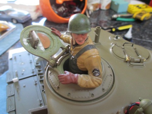 Tank Commander goes to removeable status  thanks to the rare earth magnets popular within the Hobby right now.