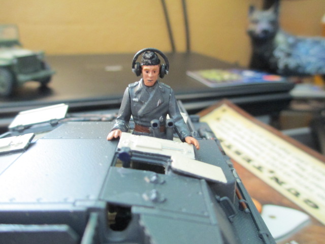 Commander in place