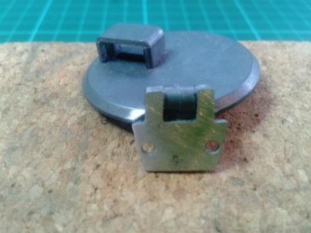 Here you can see the two holes which fit over the lugs on the underside of the upper hull.jpg