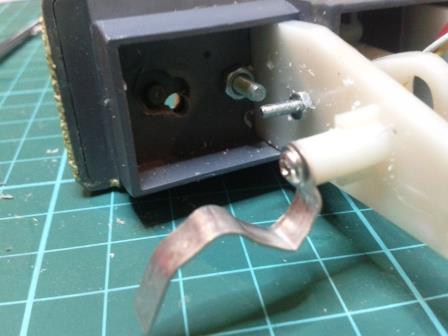 Here you can see the cut-down mount, the cable clip and the drilled-out aperture in the mantlet.jpg