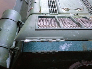 quick release pins should be on the floor but left them in for detail