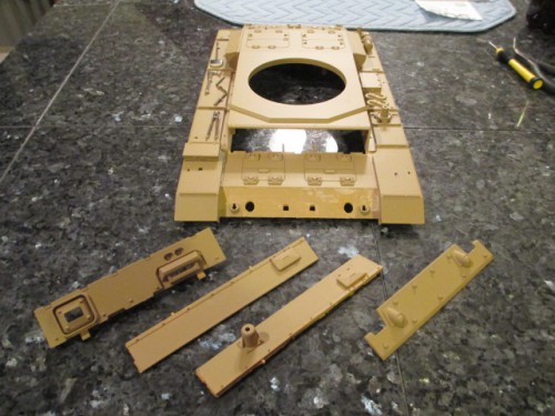 Upper hull with add on armor carefully removed. I might need some of these pieces for later.
