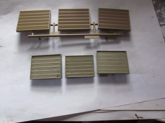 The HL panels are in the top
