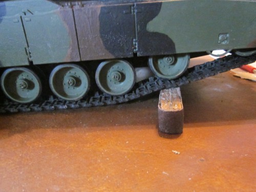 HL hull wheel movement without added weight 001.JPG