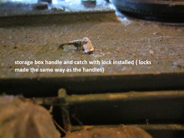 lock on storage box 3.JPG