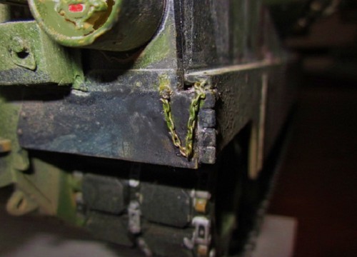 rear skirt panel locking pin chains