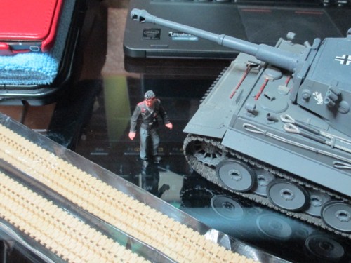 The Commander of my only Tamiya RC Tiger 1 looks over his new tracks.
