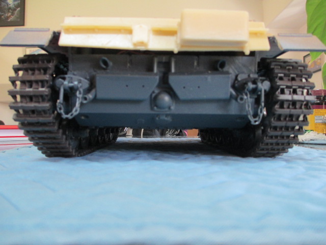 Beginning work on the 14th, we have a fine early StuG 'B' rear bulkhead to admire.