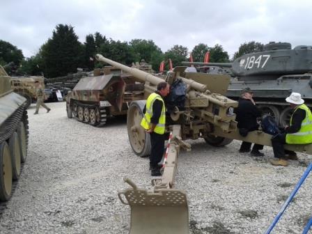 Beautifully restored Pak 43 88mm anti-tank gun at Tankfest 2015.jpg
