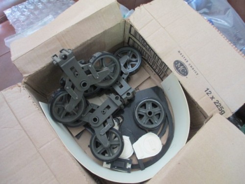 Solid road wheels and bogies