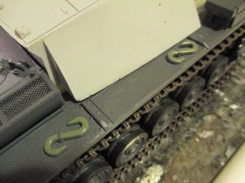 'S' hakken painted and mounted