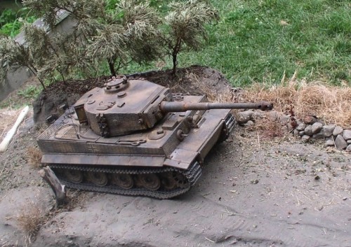 Tiger tank copy.jpg