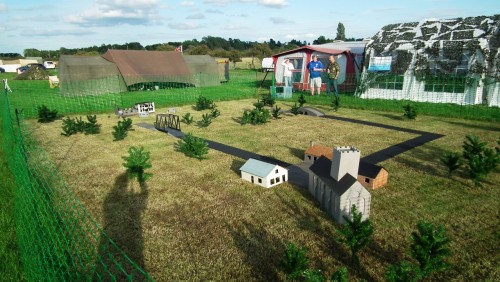 layout and stand.jpg