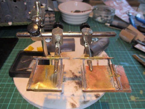 Left and right rear fenders with a little battle damage added to the left.jpg