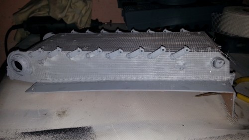 Added some more waffle pattern to side of tank  behind the wheels to stop those crafty buggers putting a sticky bomb behind my wheels