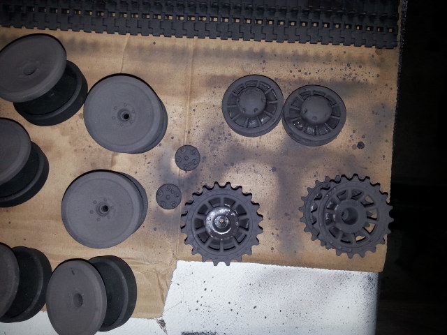 Sprockets and wheels couple coats
