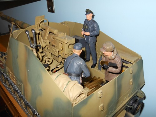 Just swap out the gunner and the commander and put in another commander.