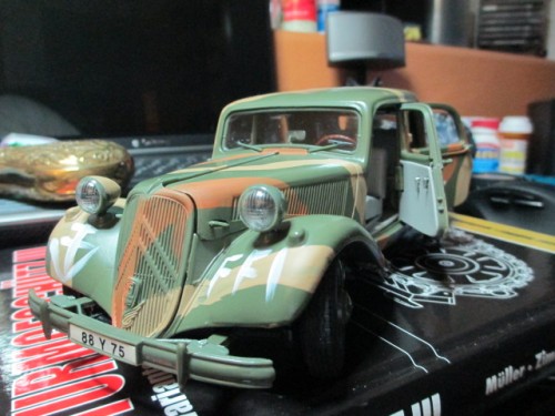 Nice clear acrylic touches vs the painted over signals.JPG