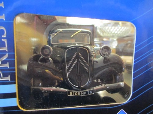 Timeless grille work