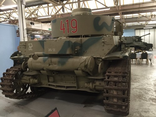 Panzer IV 419 at Bovington.jpeg (288.78 KiB) Viewed 4838 times Upper and lower panels are more or less flush
