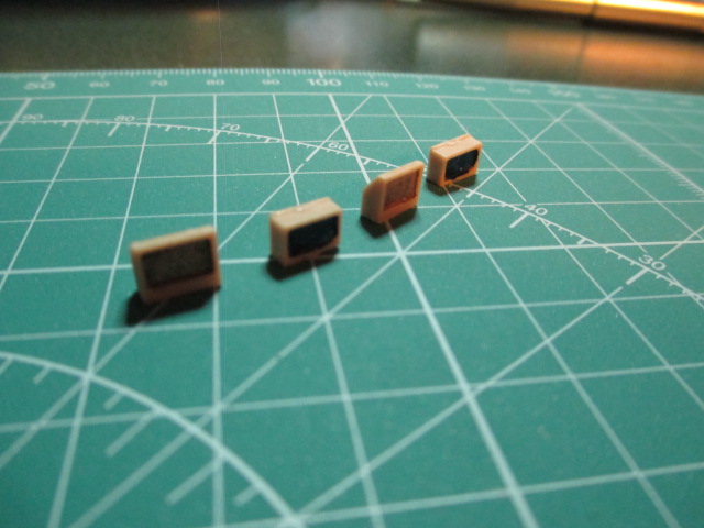 Lenses carefully removed from the IMEX periscope bodies.