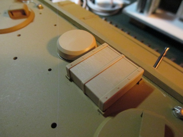Loose fitment of the Tamiya jack block.  Still considering this...