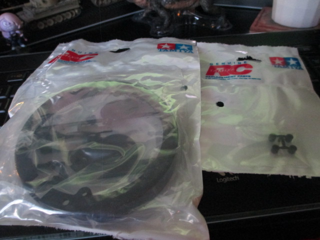 'J' Sprue and Polycaps