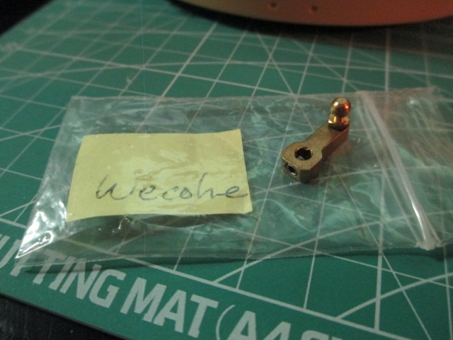 Wecohe brass arm with screw eliminates the 'C' clip normally used