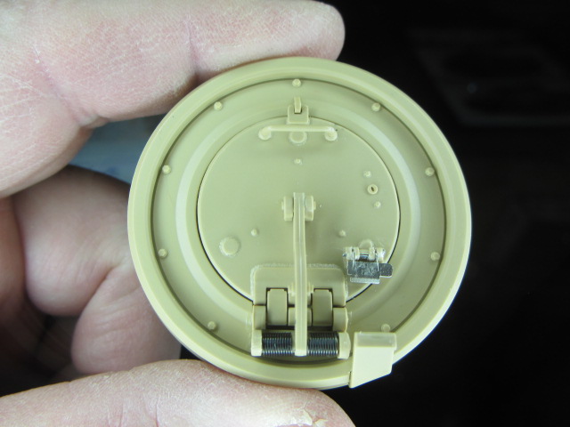 Hatch catch assembled and mounted