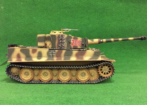 Tiger 205a.jpg