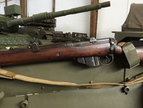 Lee-Enfield .303 on Bren Carrier.JPG (342.98 KiB) Viewed 9292 times Mk 4 Lee on a Bren or Universal carrier