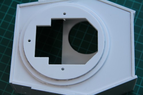 Ring support mounted on bottom plate