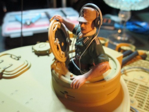 Another view of the Commander and his Hatch Detail