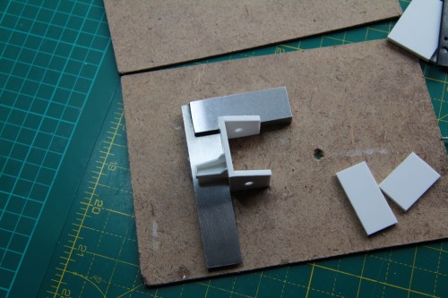 Mantlet frame