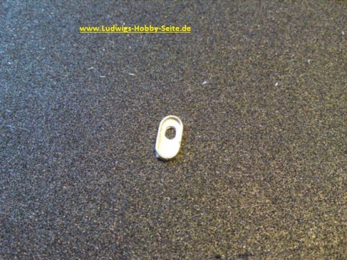 Defence portal in metal