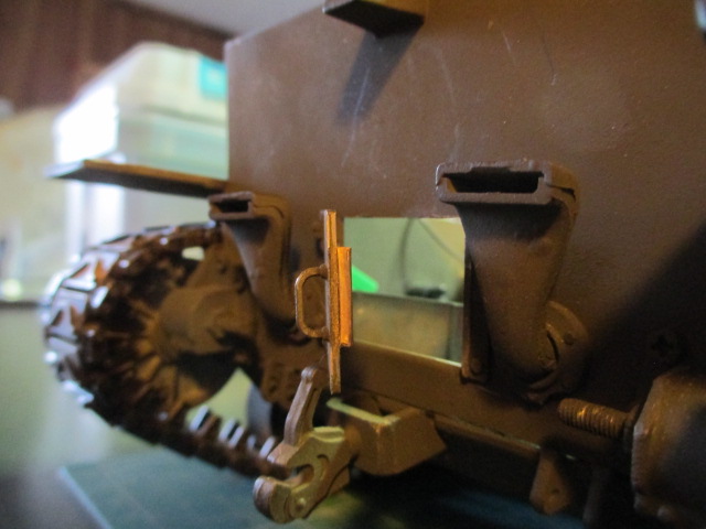 MATOs working Engine Bay door just swings shut counting on hinge friction to keep it closed...