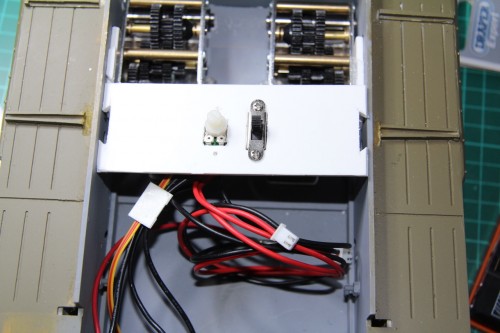 Dovetail fitting system for easy removal