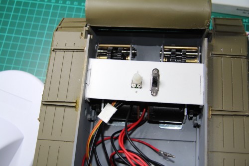 Power switch and Vol control in screwless fitting