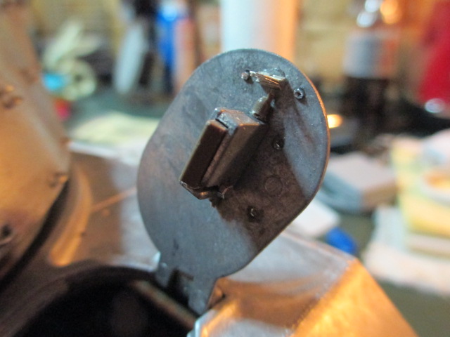 In progress pic showing the inner latch, the periscope lens and base retainers plus the button to tighten the lens in place