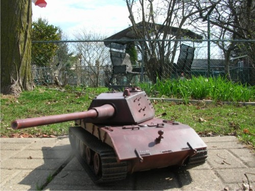 E100 9.JPG