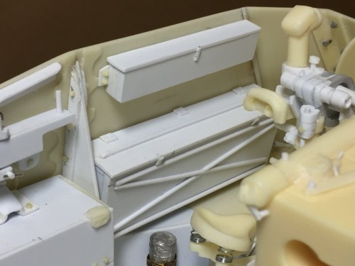 rsz_img_8042.jpg (150.64 KiB) Viewed 3775 times Nashorn interior optical and tool bins